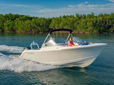 2026 Cobia Boats 220 DC