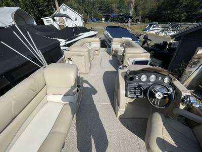 2012 Harris Sunliner 220