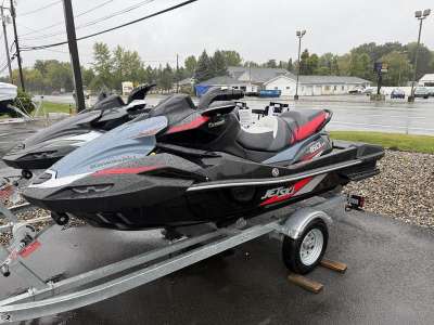 2025 Kawasaki Ultra 160LX-S