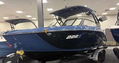 2026 Yamaha Boats 222XE