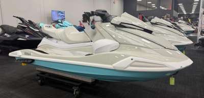 2025 Yamaha VX Cruiser HO with Audio