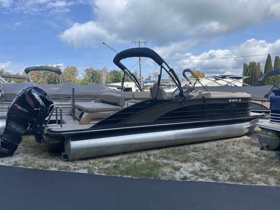 2018 Bennington 23 RSB