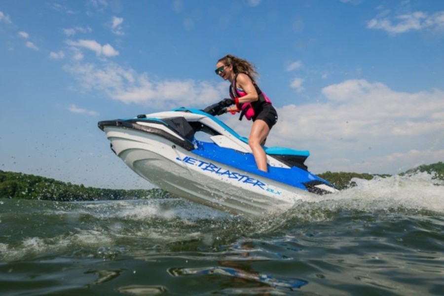 2026 Yamaha WaveRunners Jetblaster DLX 3-Up