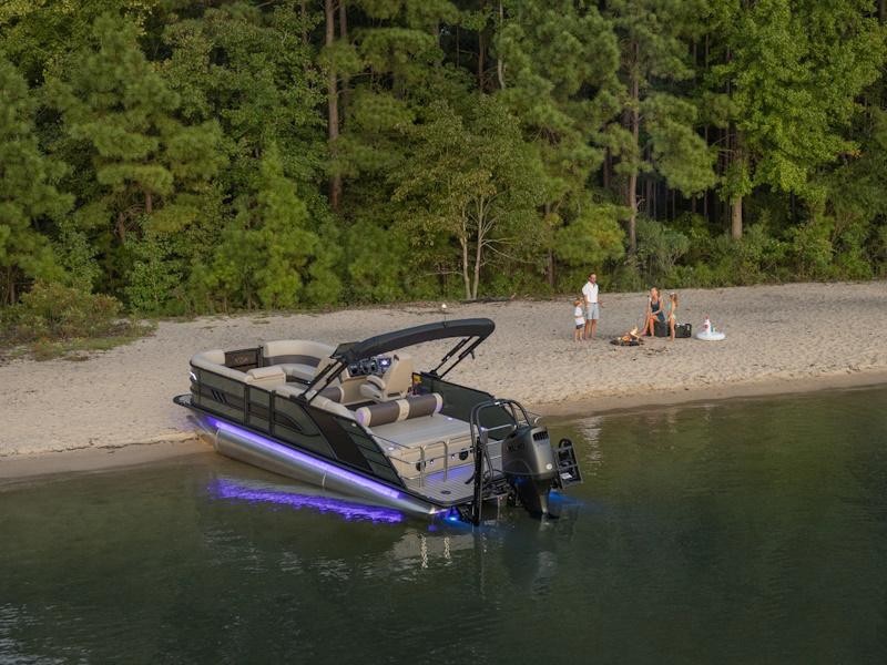2026 Bentley Pontoons Elite Swingback Bench 223 (SPORT3)