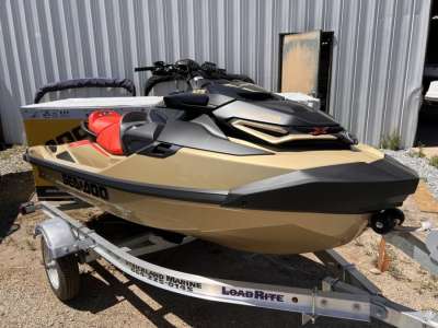 2025 Sea-Doo RXT-X 325 Metallic Tan / Lava Red Premium