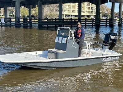 2026 Freedom 21' Commander
