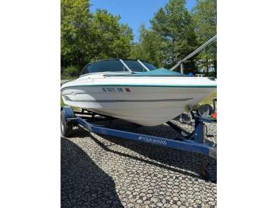 2004 Sea Ray 180 SPORT