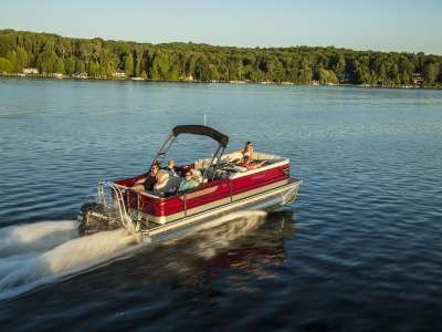 2016 Crest 230 Classic L