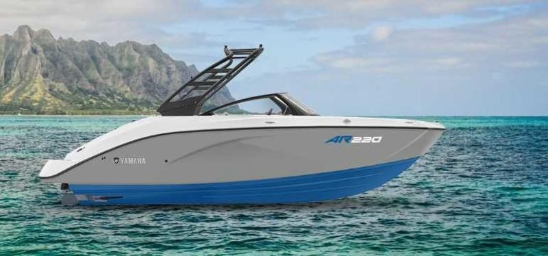 2026 Yamaha AR220