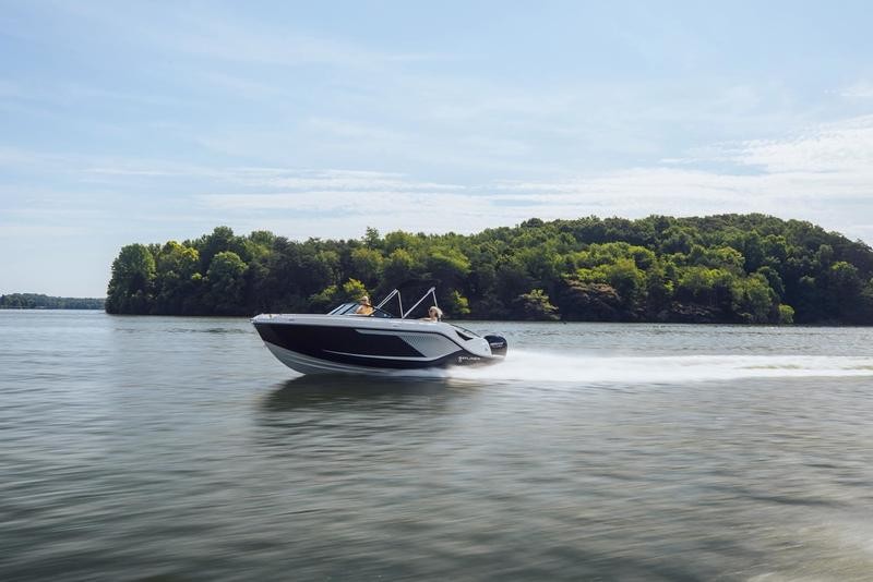 2026 Bayliner D22
