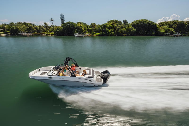 2026 Bayliner VR6 Bowrider - Outboard