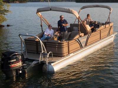 2018 Veranda VTX22RFL