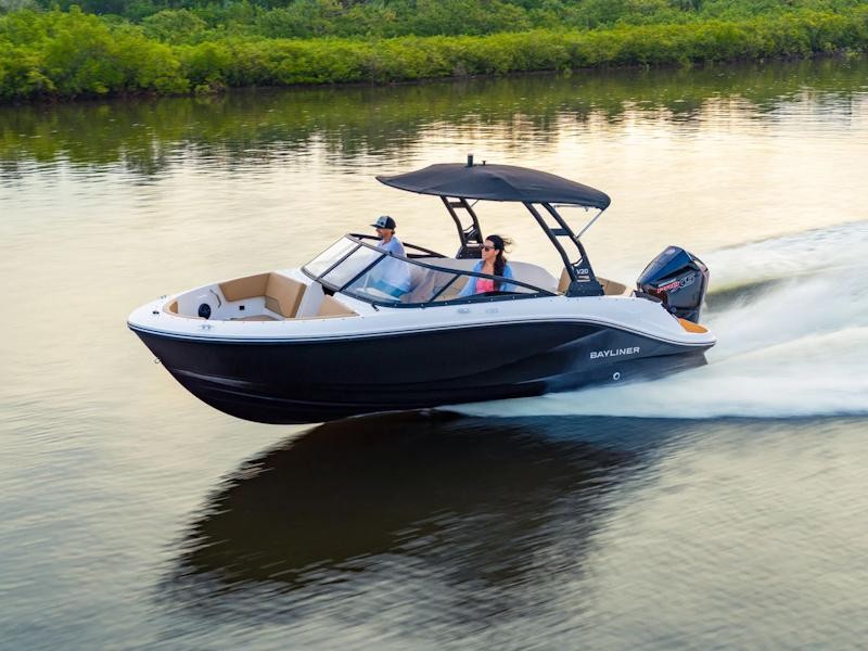 2026 Bayliner V20