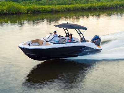 2026 Bayliner V20