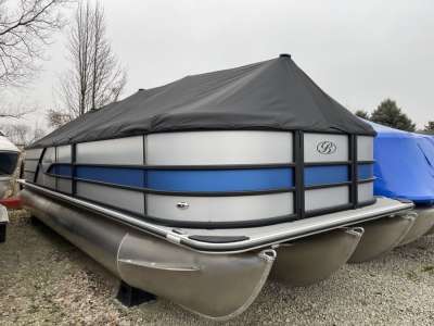 2025 Bentley Pontoons Legacy 243 Fish-N-Cruise