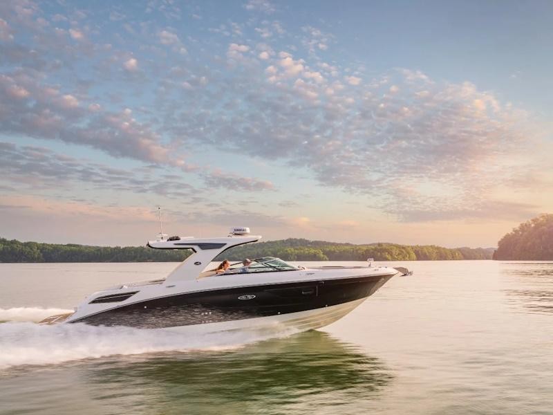 2026 Sea Ray SLX 350